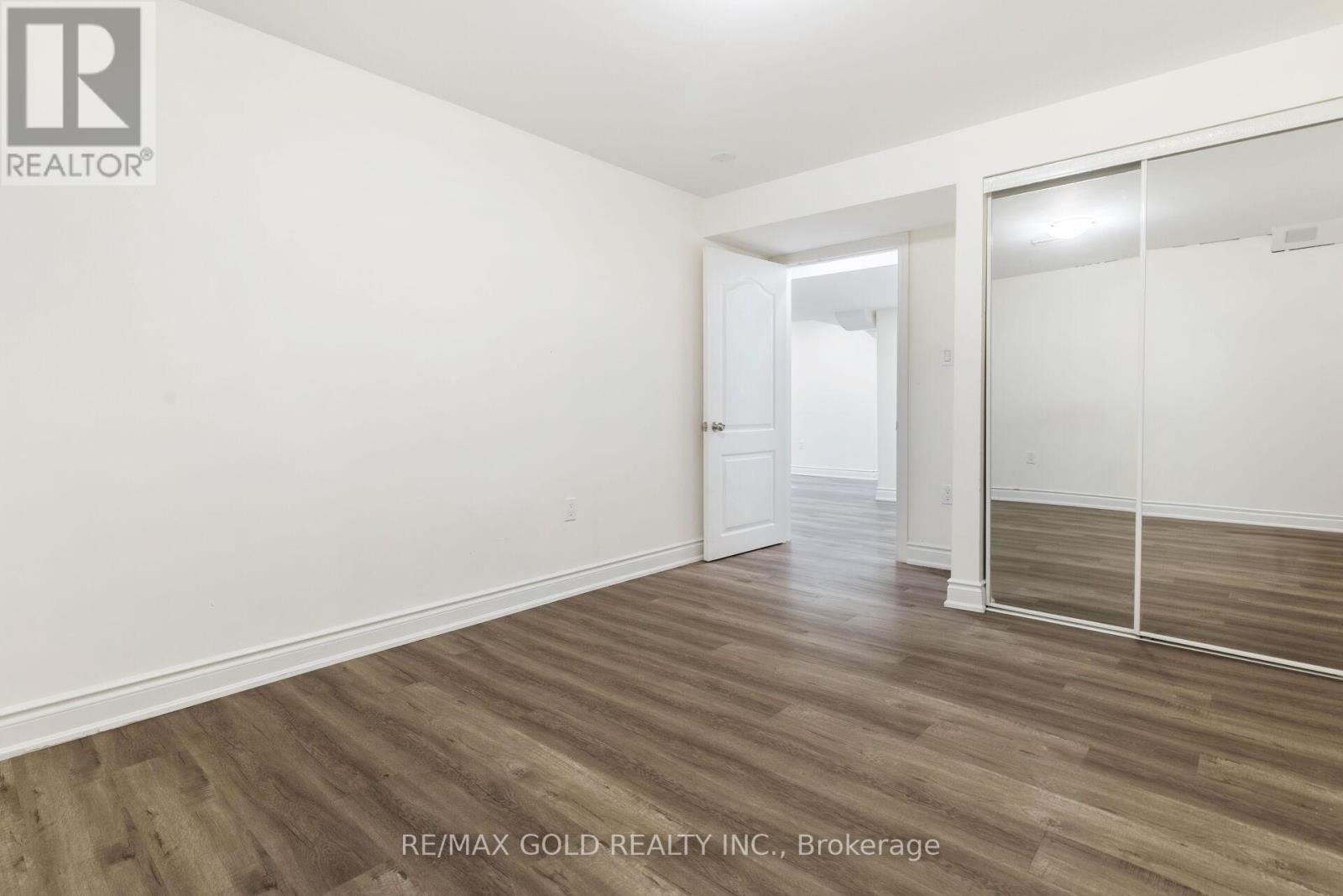 86 Humberstone Crescent, Brampton, Ontario  L7A 4C1 - Photo 36 - W12344514