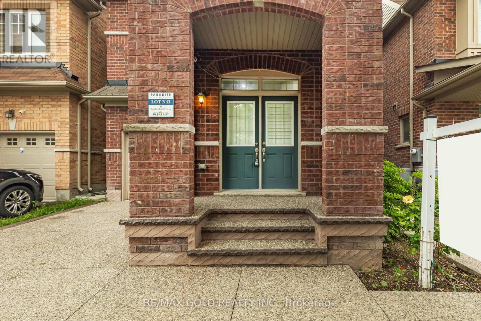 86 Humberstone Crescent, Brampton, Ontario  L7A 4C1 - Photo 41 - W12344514