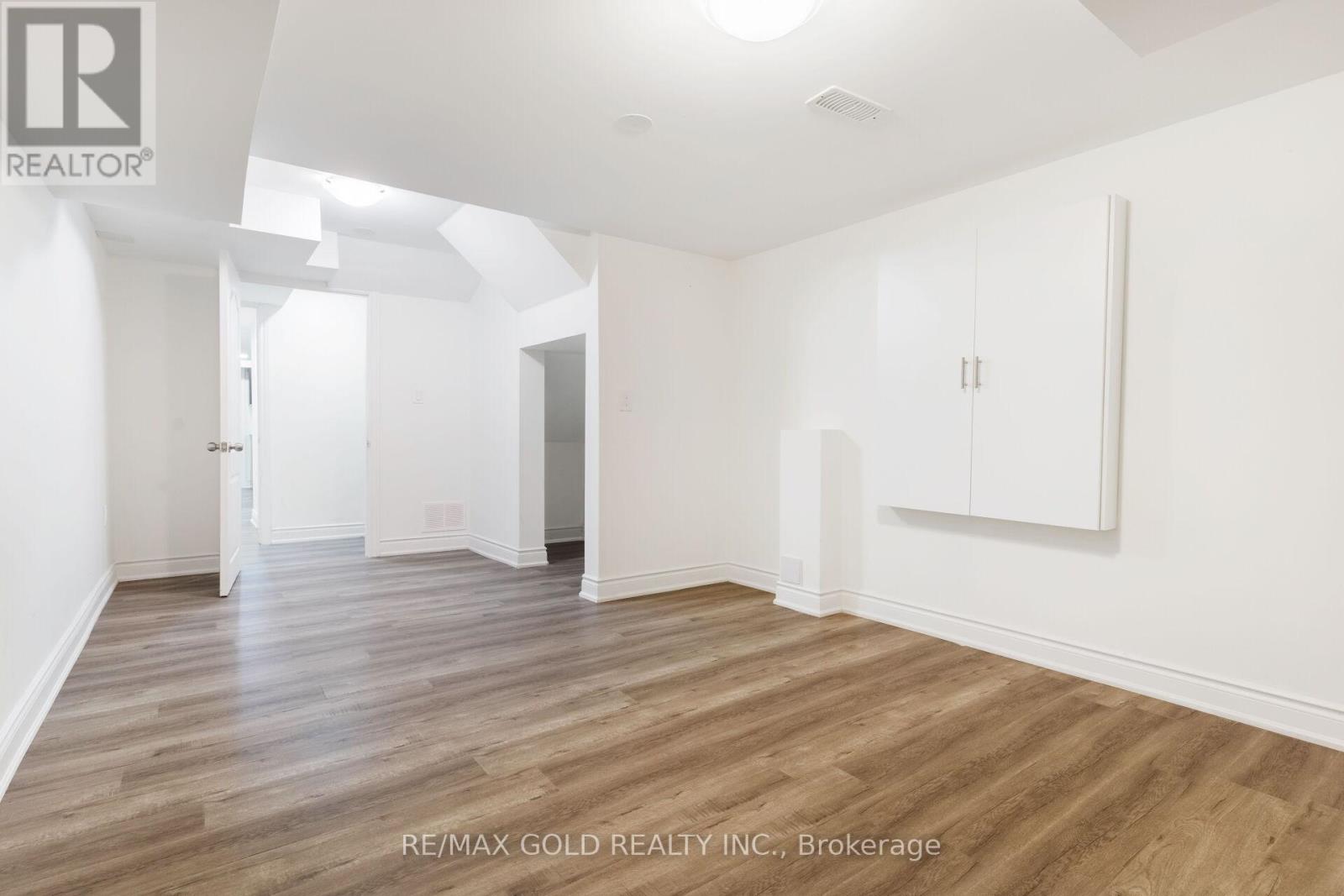 86 Humberstone Crescent, Brampton, Ontario  L7A 4C1 - Photo 33 - W12344514