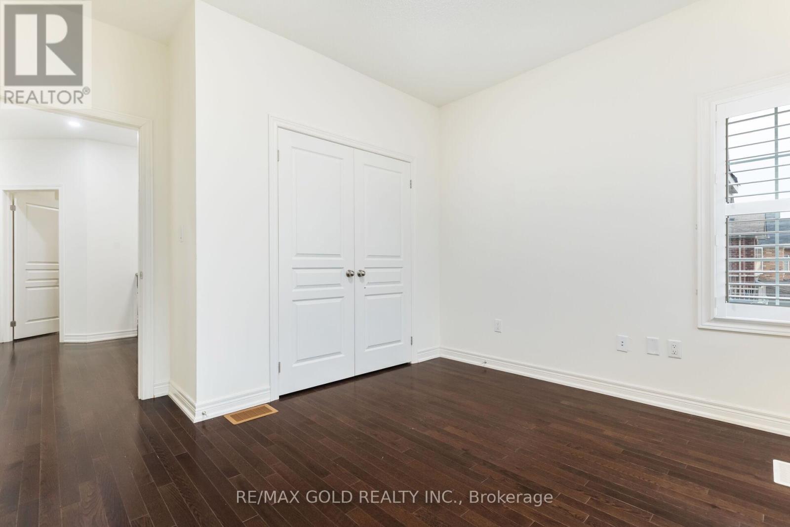 86 Humberstone Crescent, Brampton, Ontario  L7A 4C1 - Photo 25 - W12344514