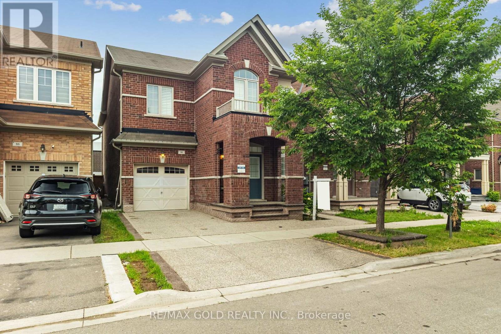 86 Humberstone Crescent, Brampton, Ontario  L7A 4C1 - Photo 42 - W12344514