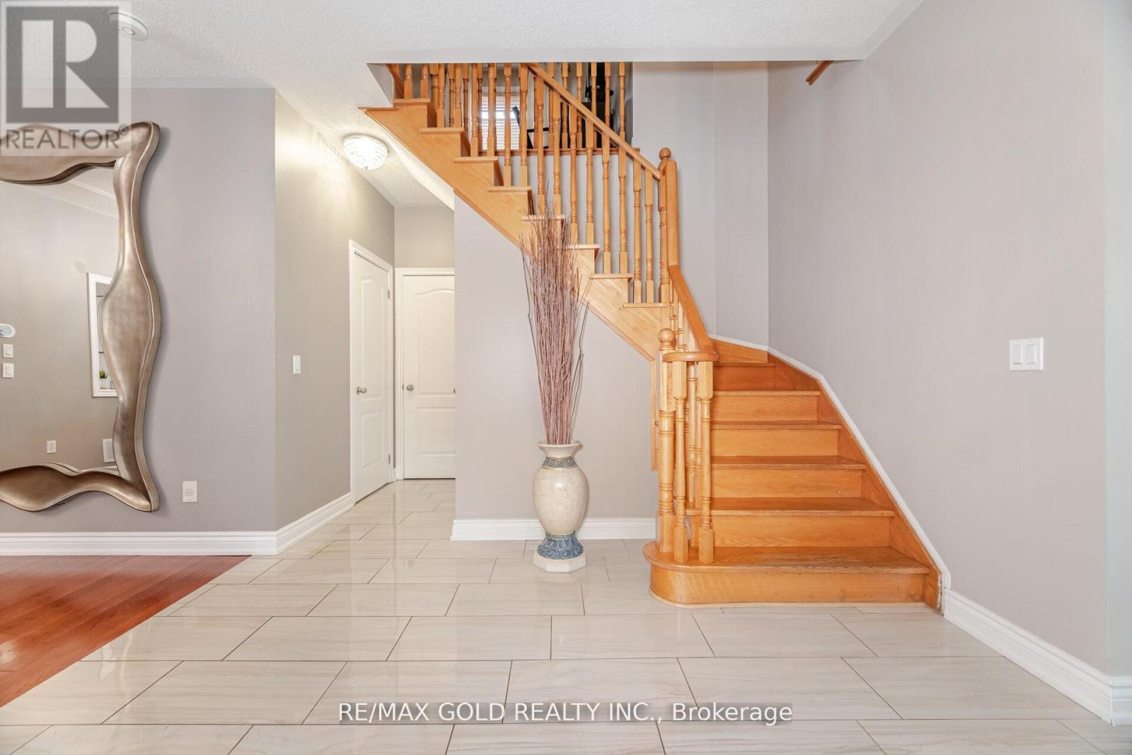 14 Martineau Road, Brampton (Bram East), Ontario  L6P 1H2 - Photo 16 - W12354671