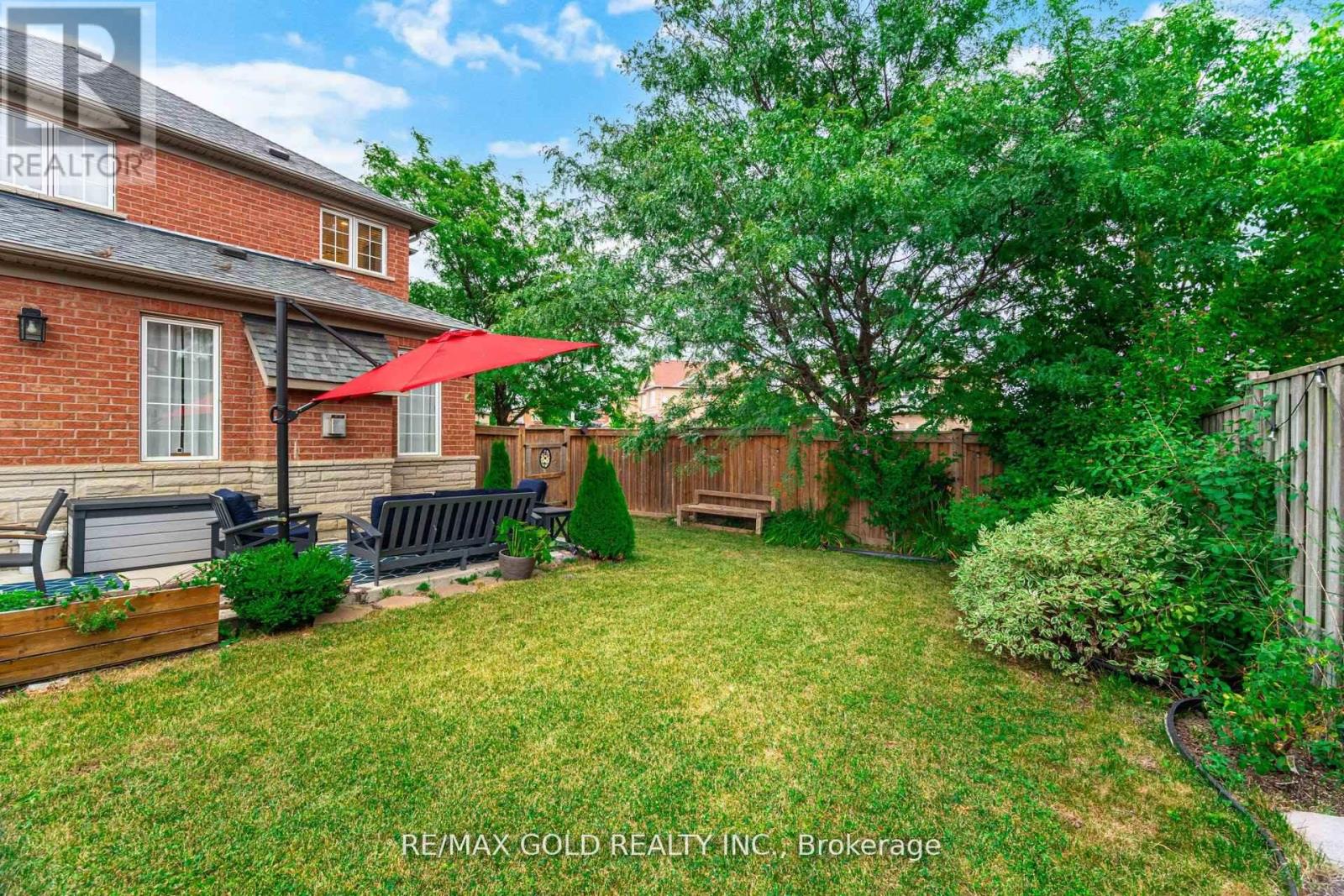 14 Martineau Road, Brampton (Bram East), Ontario  L6P 1H2 - Photo 33 - W12354671
