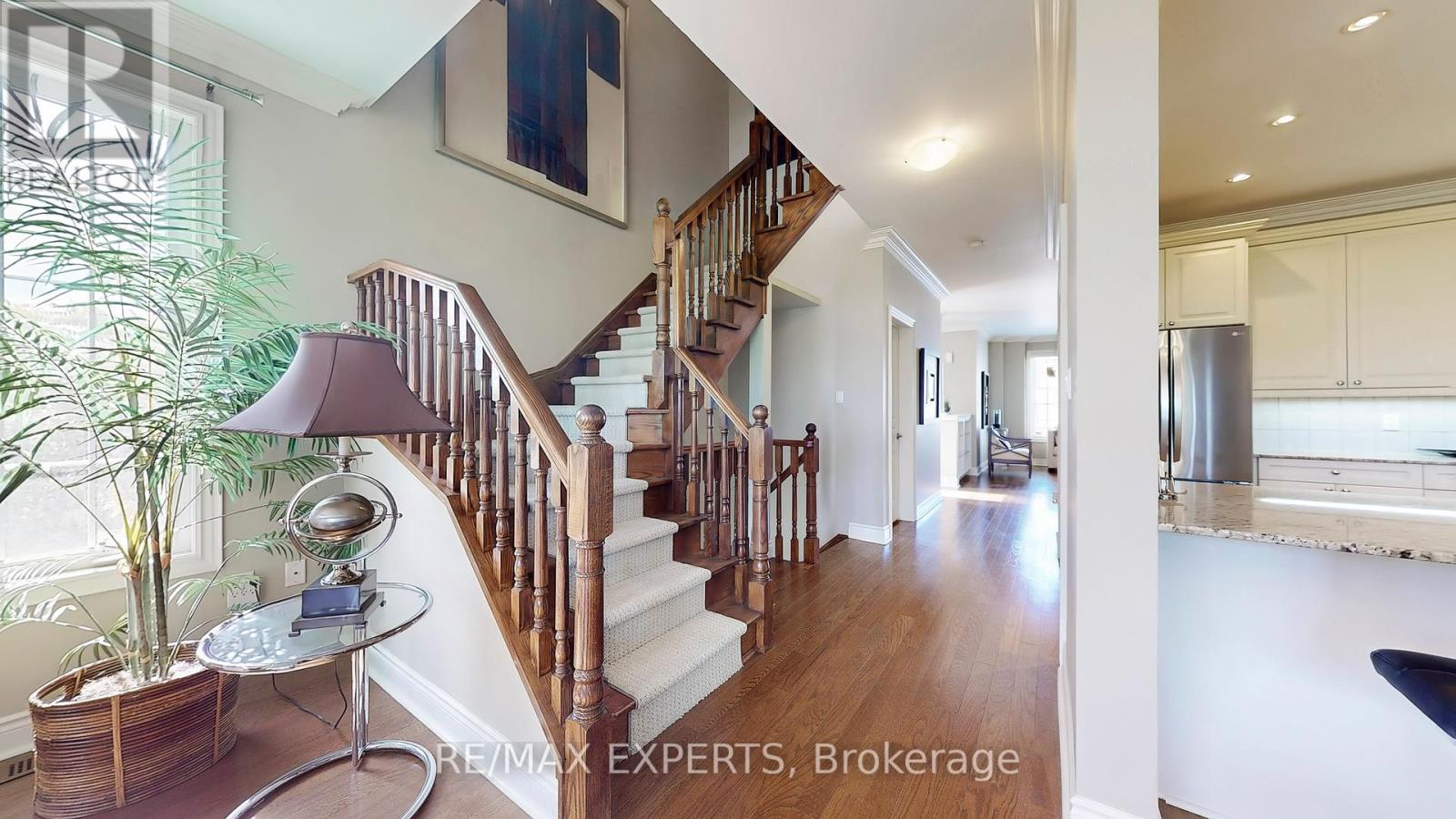 110 Rolling Hills Lane, Caledon, Ontario  L7E 1T8 - Photo 19 - W12360834