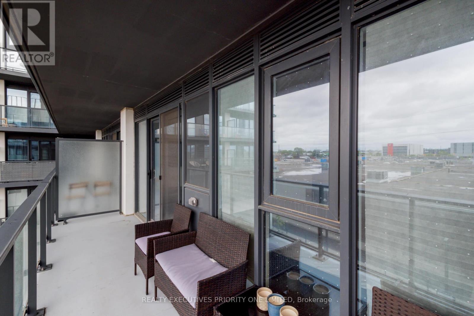405 - 36 Zorra Street, Toronto, Ontario  M8Z 4Z7 - Photo 16 - W12360874