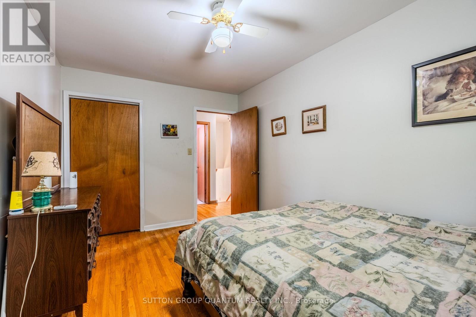 1798 Medallion Court, Mississauga, Ontario  L5J 2L7 - Photo 20 - W12360879