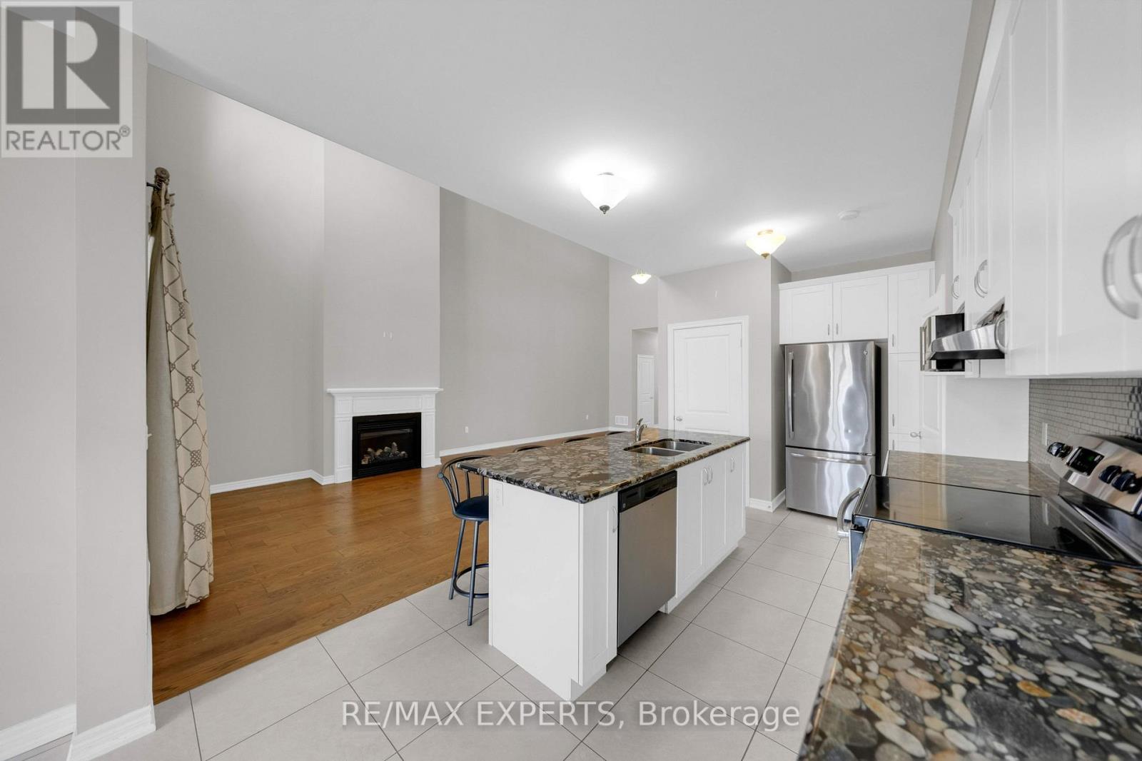 4367 Chemonda Street, Niagara Falls, Ontario  L2G 0E9 - Photo 16 - X12360846