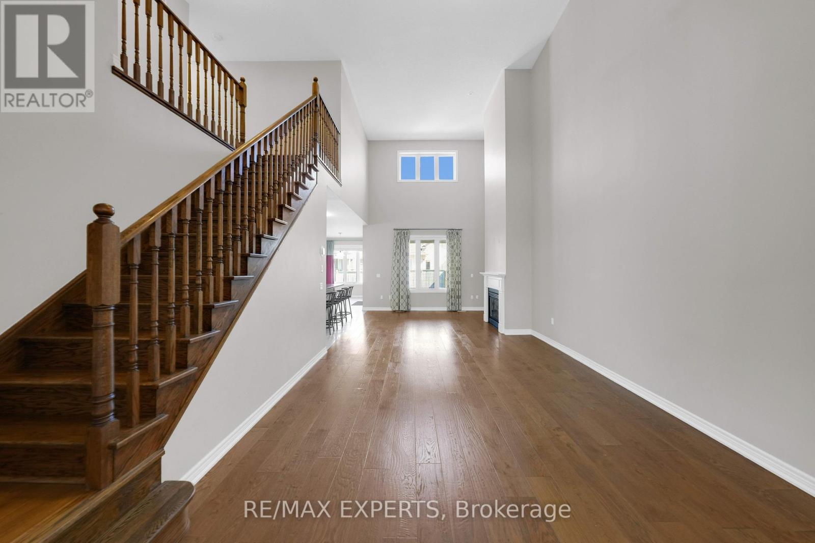 4367 Chemonda Street, Niagara Falls, Ontario  L2G 0E9 - Photo 7 - X12360846