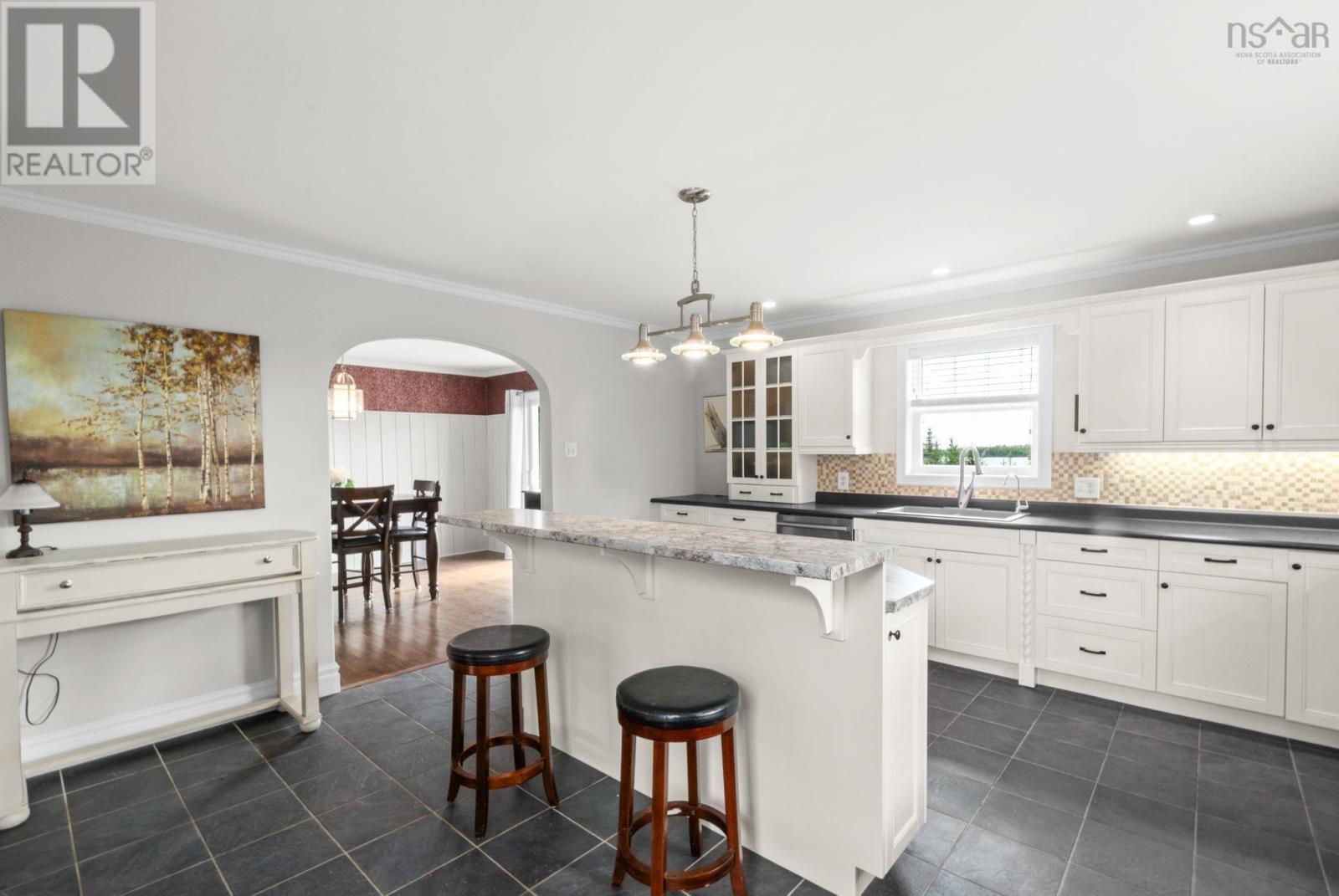 284 Leslie Road, East Lawrencetown, Nova Scotia  B2Z 1T4 - Photo 10 - 202521224