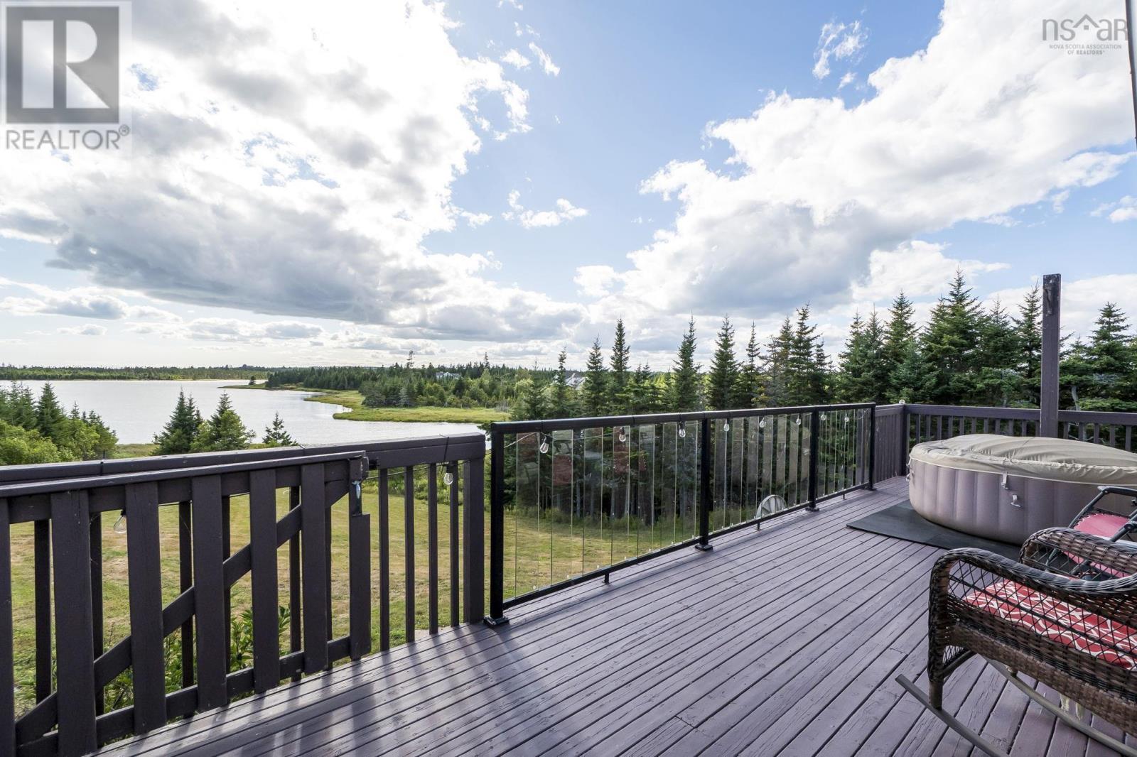 284 Leslie Road, East Lawrencetown, Nova Scotia  B2Z 1T4 - Photo 31 - 202521224