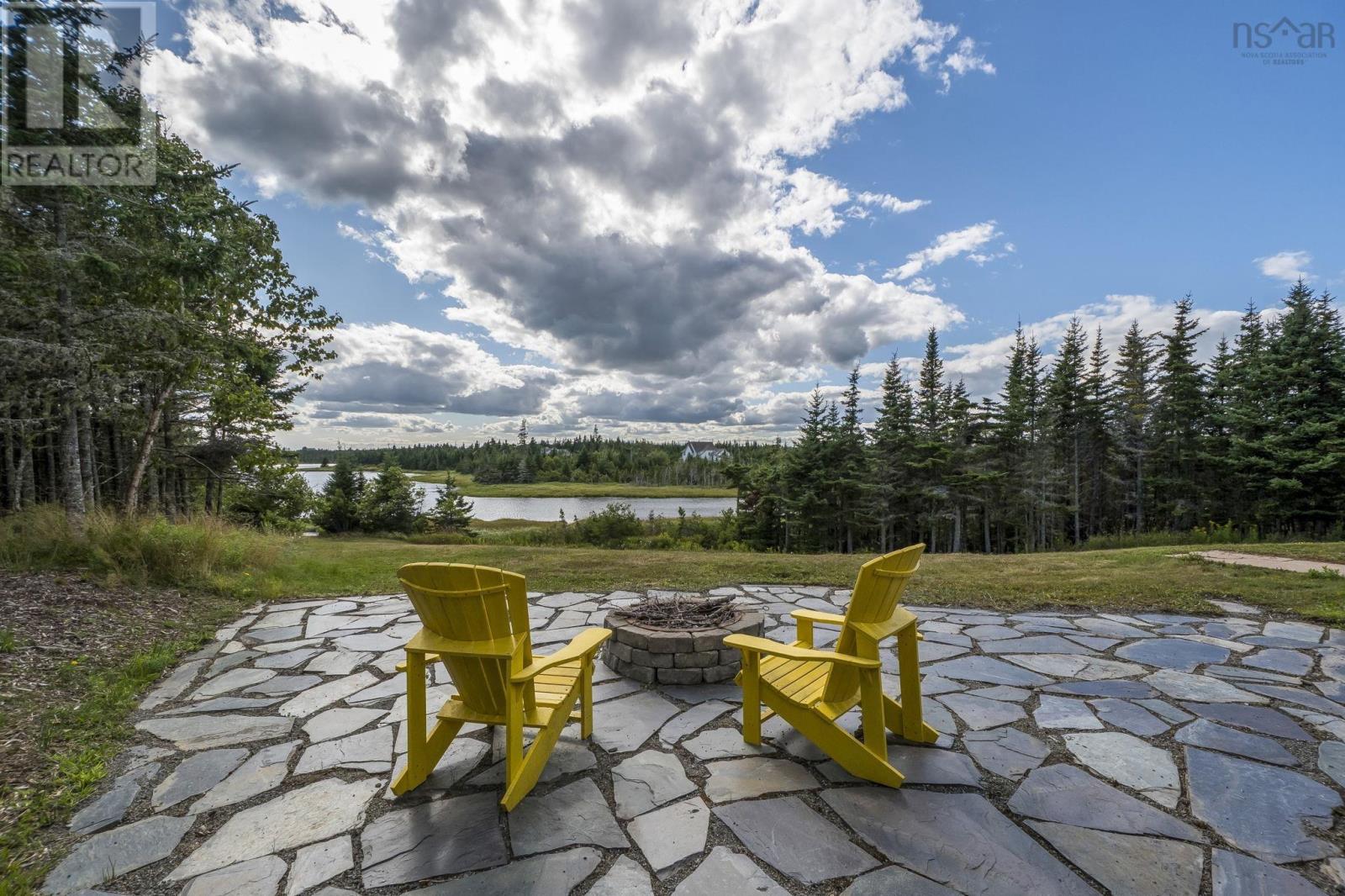 284 Leslie Road, East Lawrencetown, Nova Scotia  B2Z 1T4 - Photo 40 - 202521224