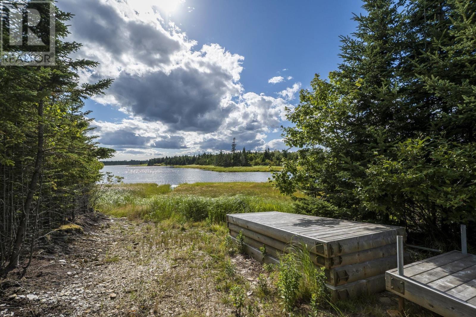 284 Leslie Road, East Lawrencetown, Nova Scotia  B2Z 1T4 - Photo 42 - 202521224