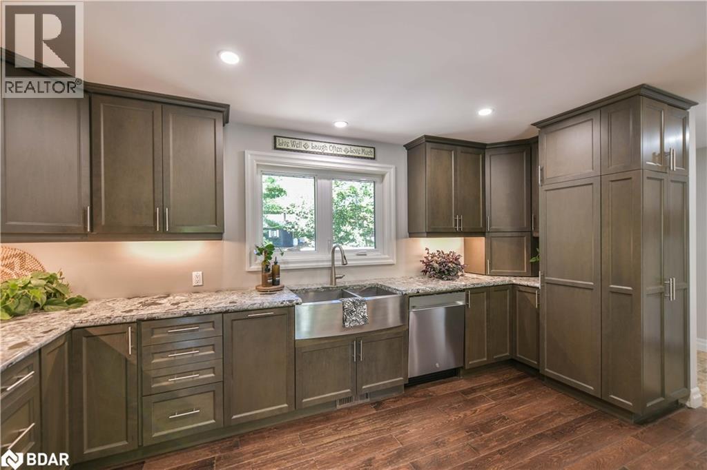 3193 Muskoka Street, Severn, Ontario  L0K 2B0 - Photo 33 - 40762358