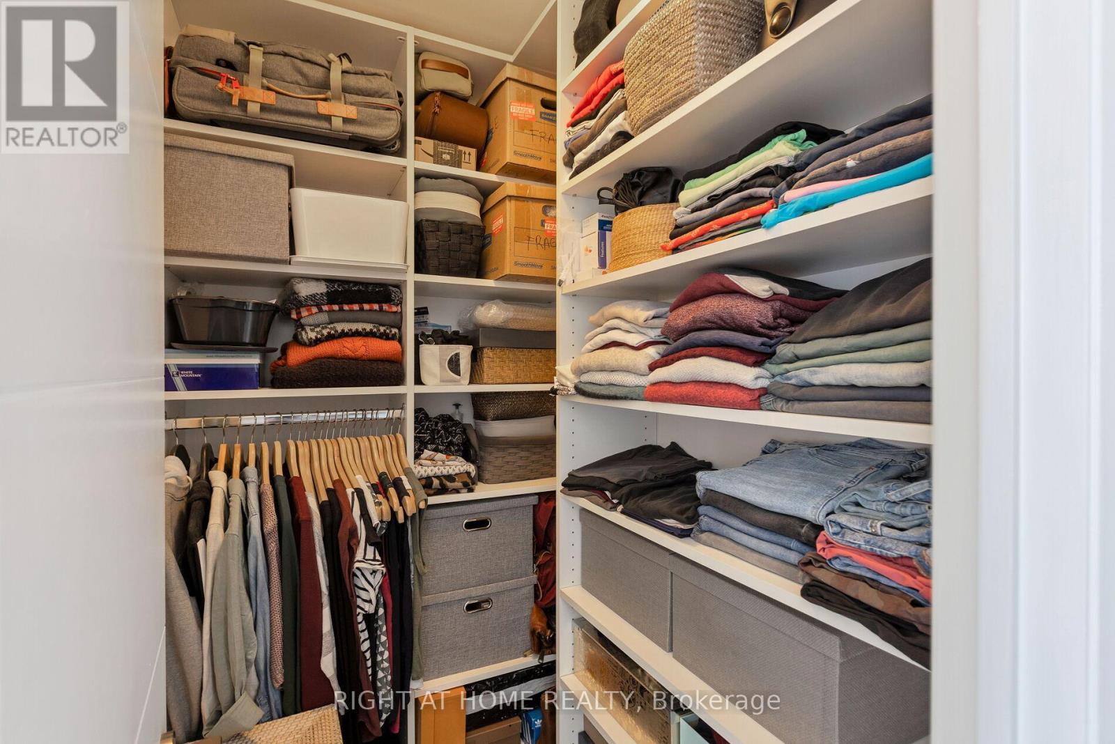 Ph 216 - 460 Adelaide Street E, Toronto, Ontario  M5A 1N6 - Photo 26 - C12360898