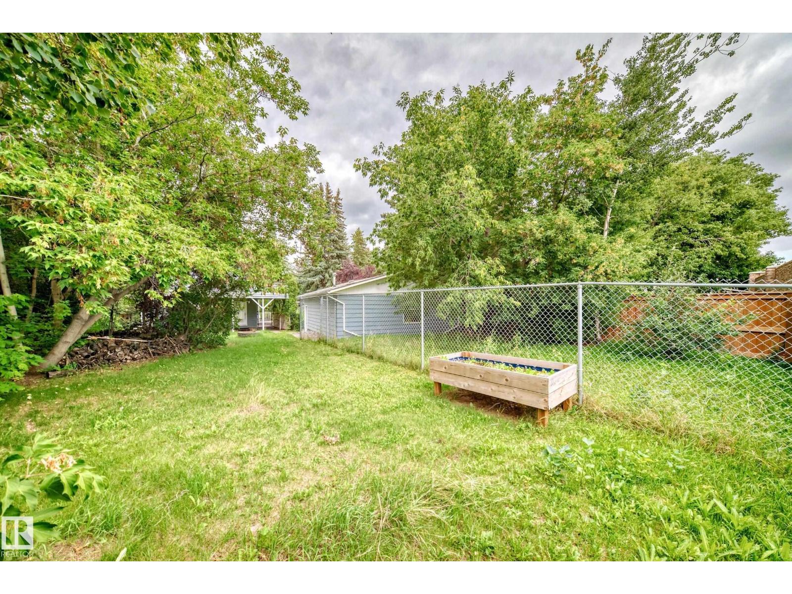 16 Scarboro Pl, St. Albert, Alberta  T8N 0H8 - Photo 57 - E4454450