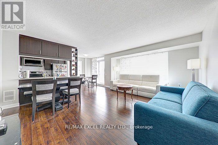 608 - 25 Town Centre Crt Street S, Toronto, Ontario  M1P 0B4 - Photo 9 - E12360892