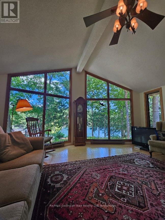 135 John Buchler Road, Georgian Bay (Baxter), Ontario  L0K 1E0 - Photo 14 - X12359743