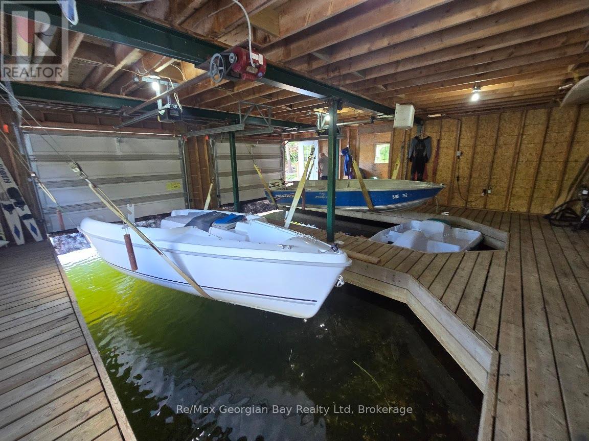 135 John Buchler Road, Georgian Bay (Baxter), Ontario  L0K 1E0 - Photo 31 - X12359743
