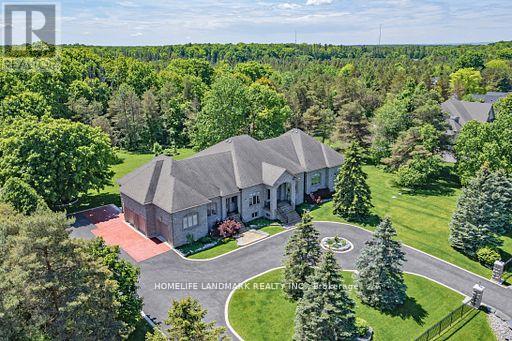 11 Cranborne Chase, Whitchurch-Stouffville, Ontario  L4A 0C6 - Photo 38 - N12360909