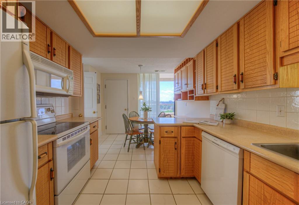 4 Willow Street Unit# 1502, Waterloo, Ontario  N2J 4S2 - Photo 13 - 40760499