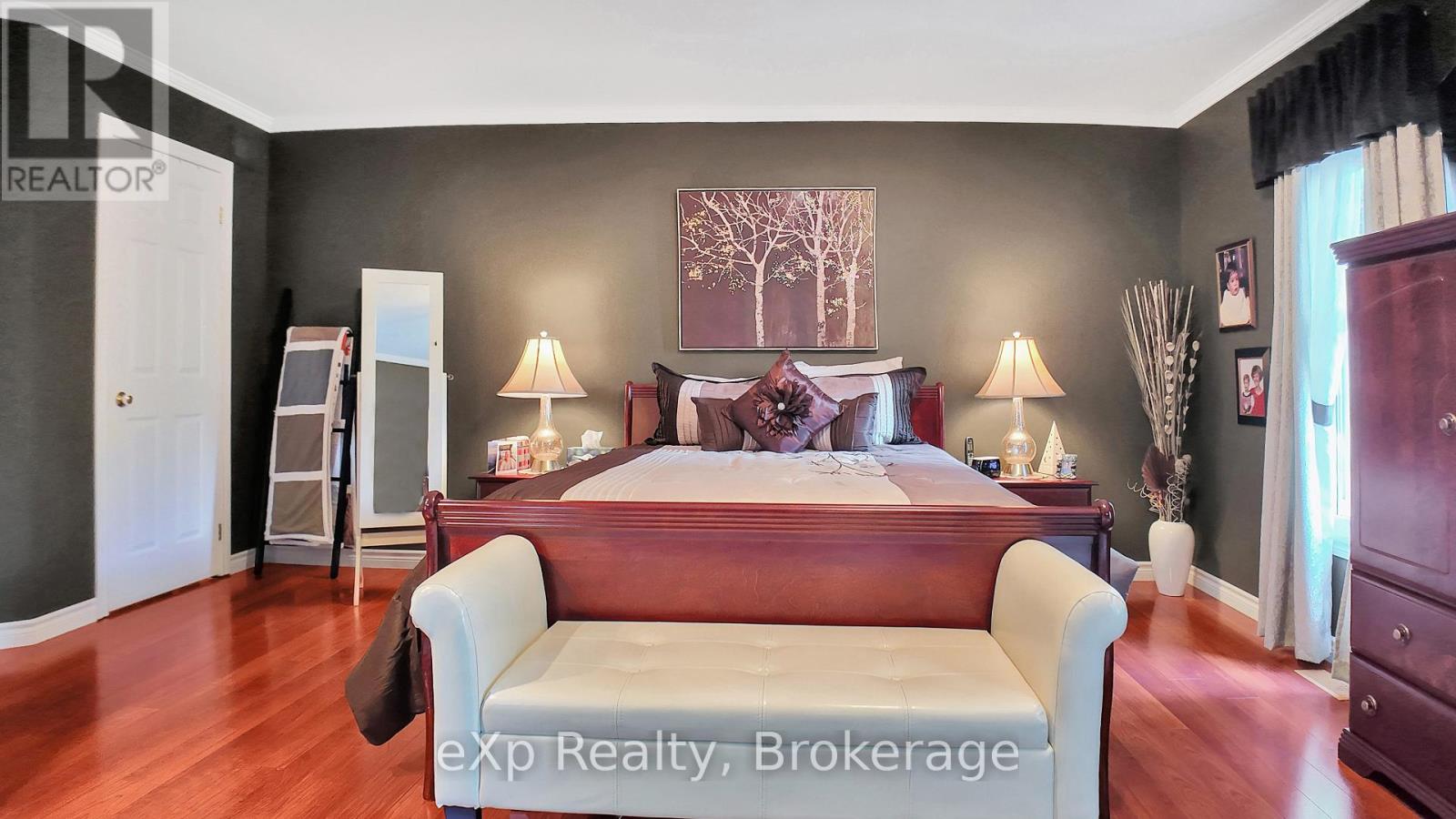 3 Cedar Court, Brockton, Ontario  N0G 2V0 - Photo 14 - X12360954