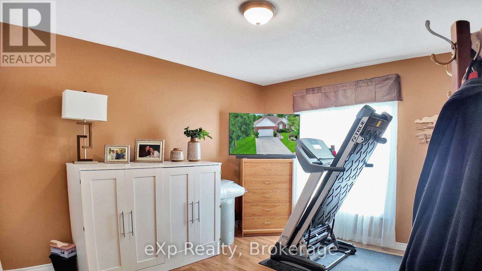3 Cedar Court, Brockton, Ontario  N0G 2V0 - Photo 22 - X12360954