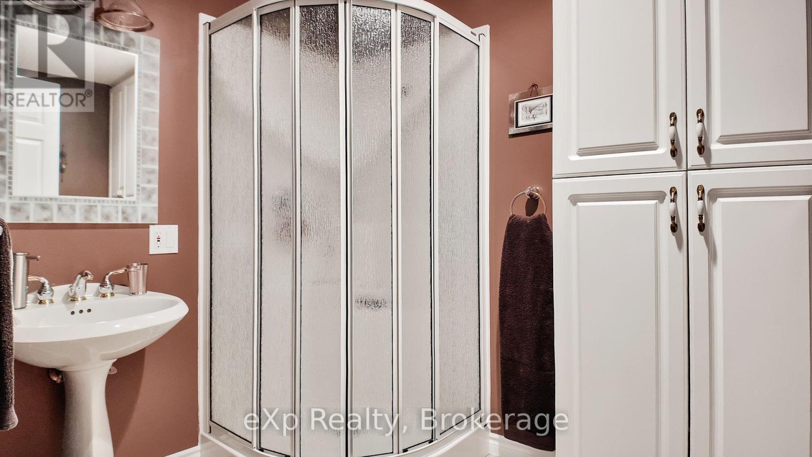 3 Cedar Court, Brockton, Ontario  N0G 2V0 - Photo 39 - X12360954