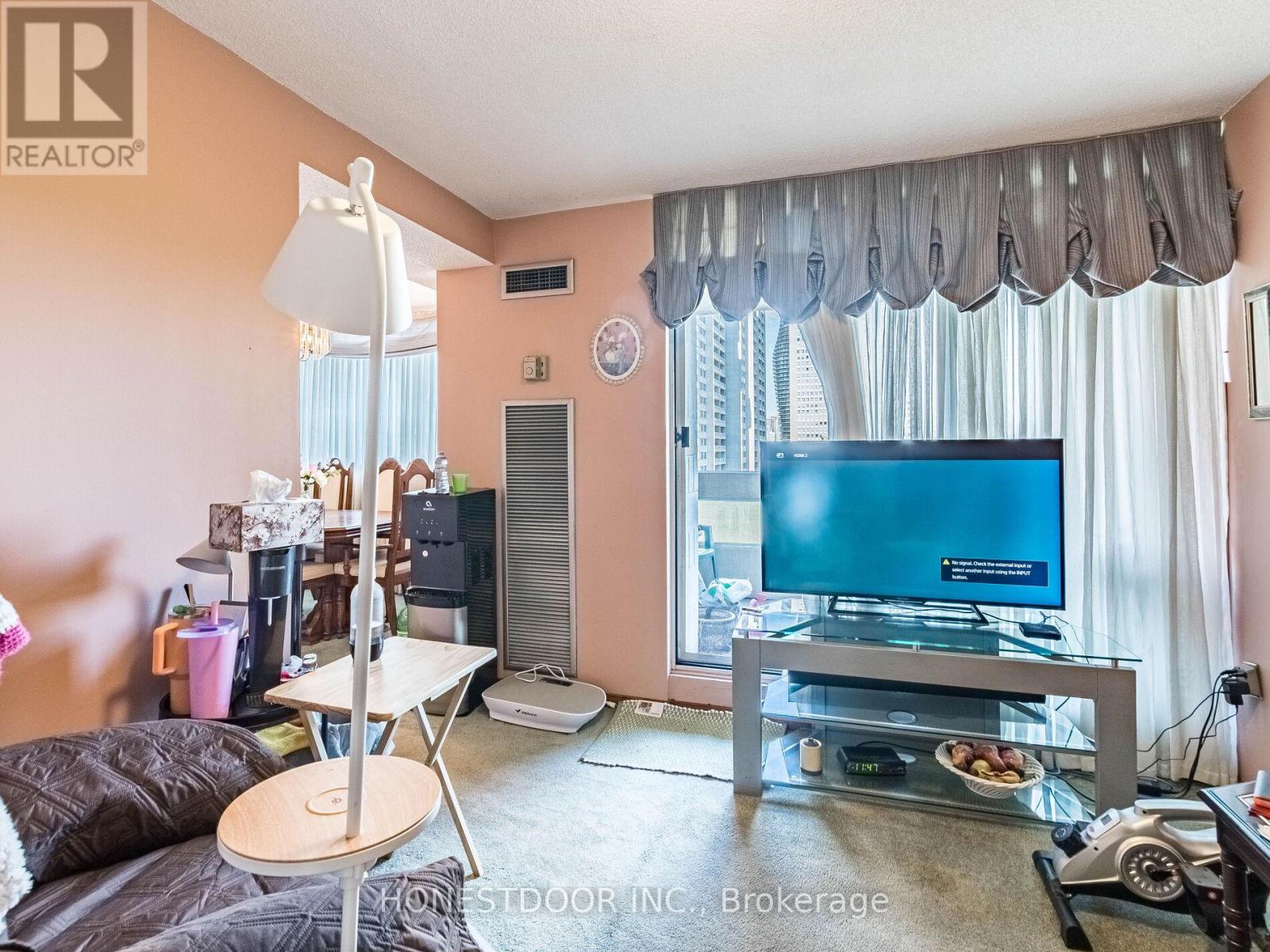 808 - 3590 Kaneff Crescent, Mississauga, Ontario  L5A 3X3 - Photo 23 - W12360903