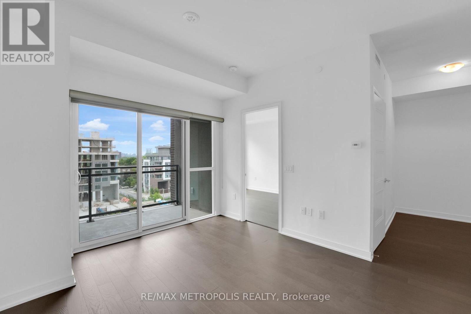 602 - 25 Neighbourhood Lane, Toronto, Ontario  M8Y 0C3 - Photo 14 - W12360932