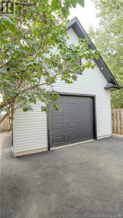 182 Rue Gagnon, Beresford, New Brunswick  E8K 1V3 - Photo 7 - NB124203
