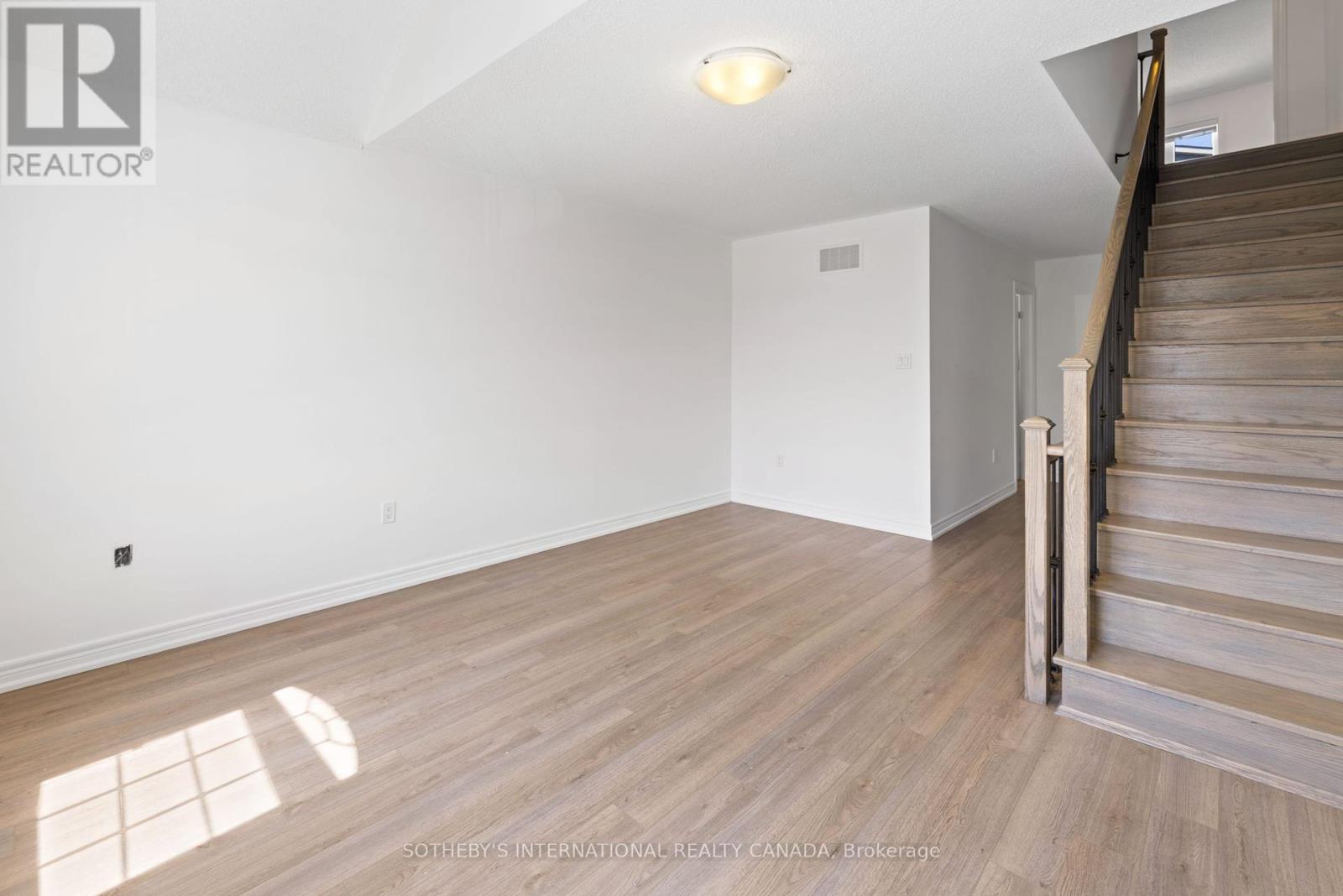 3059 Postridge Drive, Oakville, Ontario  L6H 0S1 - Photo 31 - W12317415