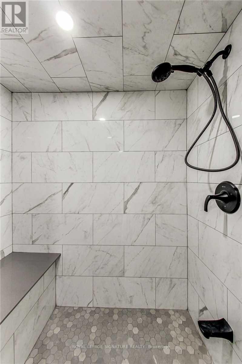 Bst - 95 Cardinal Drive, Hamilton, Ontario  L9A 4H8 - Photo 11 - X12348870