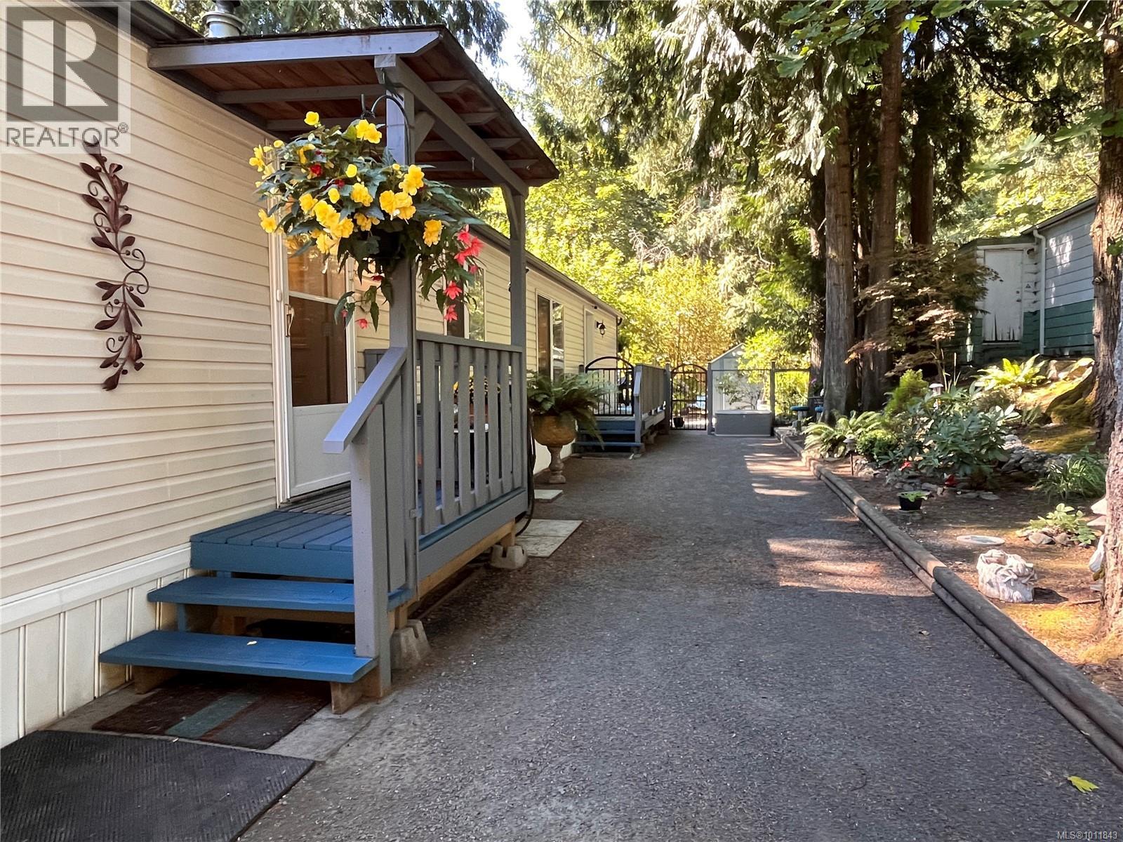42 2500 Florence Lake Rd, Langford, British Columbia