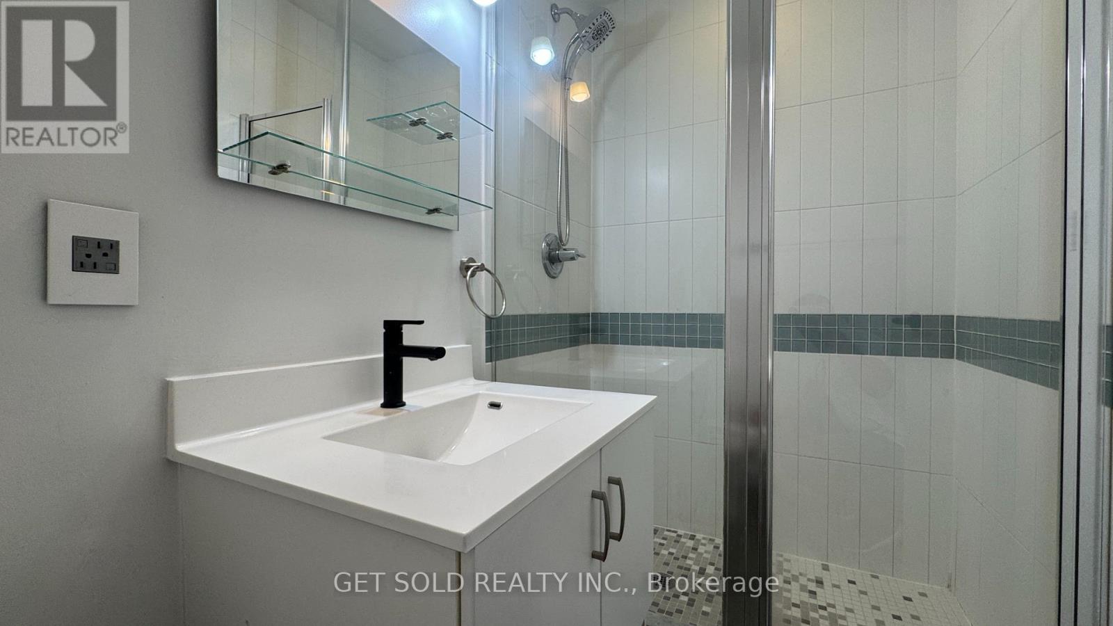 730 - 165 Legion Road N, Toronto (Mimico), Ontario  M8Y 0B3 - Photo 14 - W12360953
