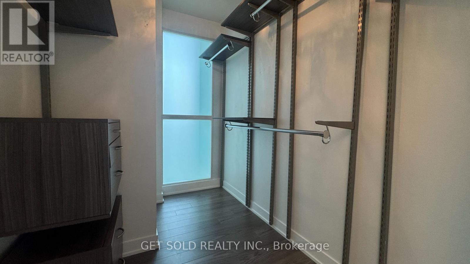 730 - 165 Legion Road N, Toronto (Mimico), Ontario  M8Y 0B3 - Photo 15 - W12360953