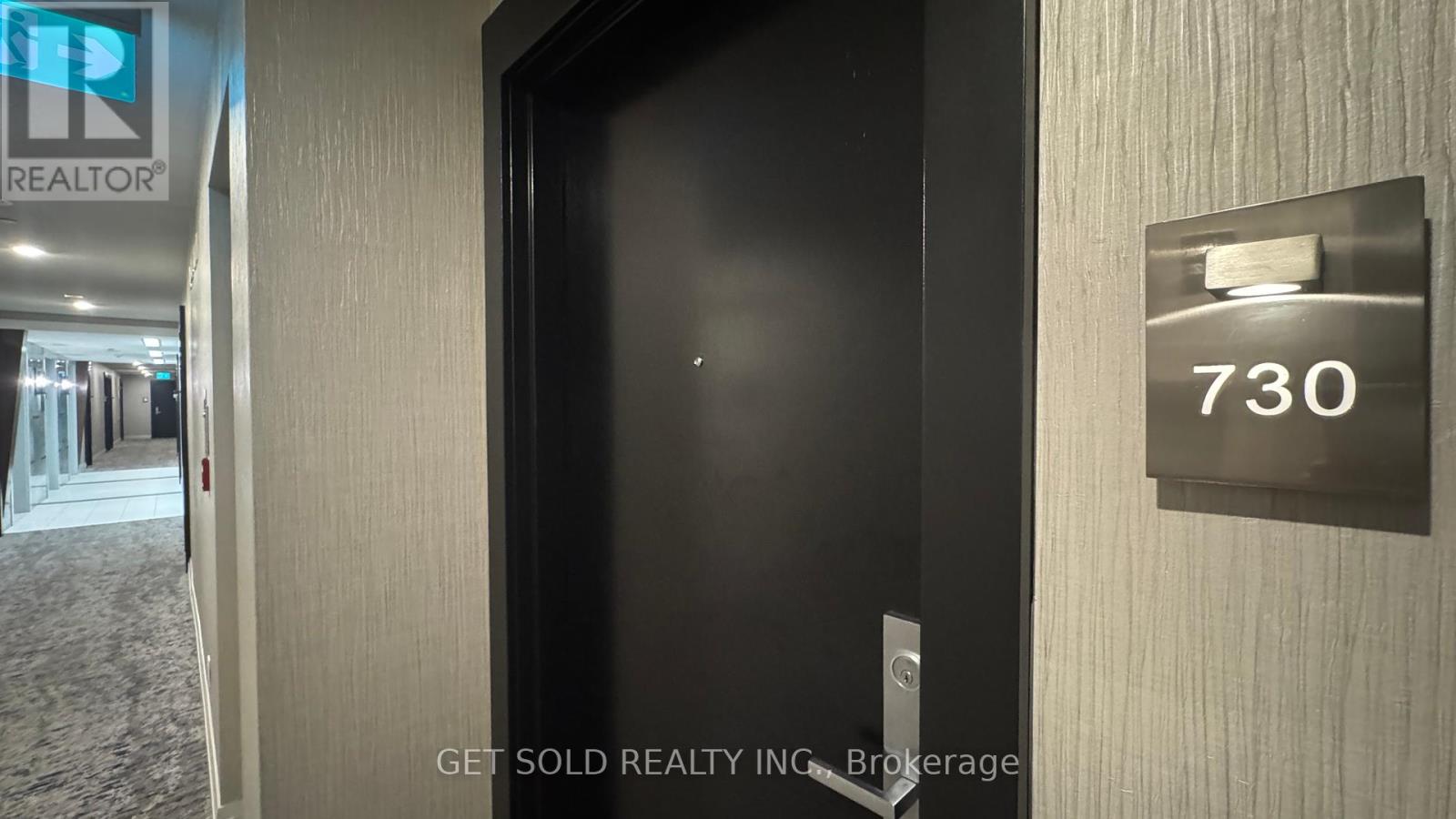 730 - 165 Legion Road N, Toronto (Mimico), Ontario  M8Y 0B3 - Photo 2 - W12360953