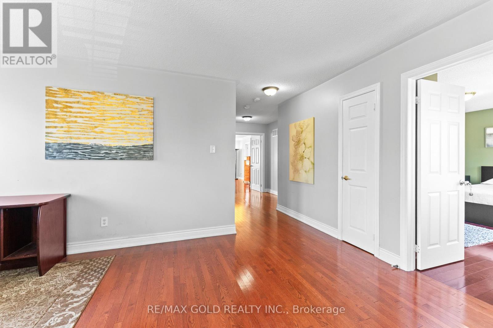 25 Castle Mountain Drive, Brampton (Sandringham-Wellington), Ontario  L6R 2W9 - Photo 21 - W12360958