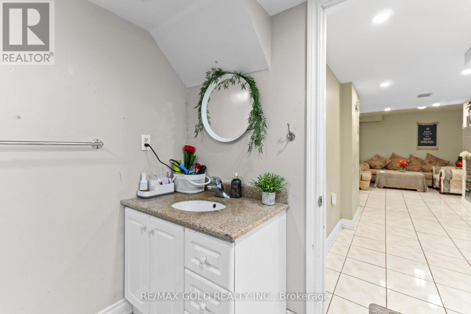 25 Castle Mountain Drive, Brampton (Sandringham-Wellington), Ontario  L6R 2W9 - Photo 45 - W12360958