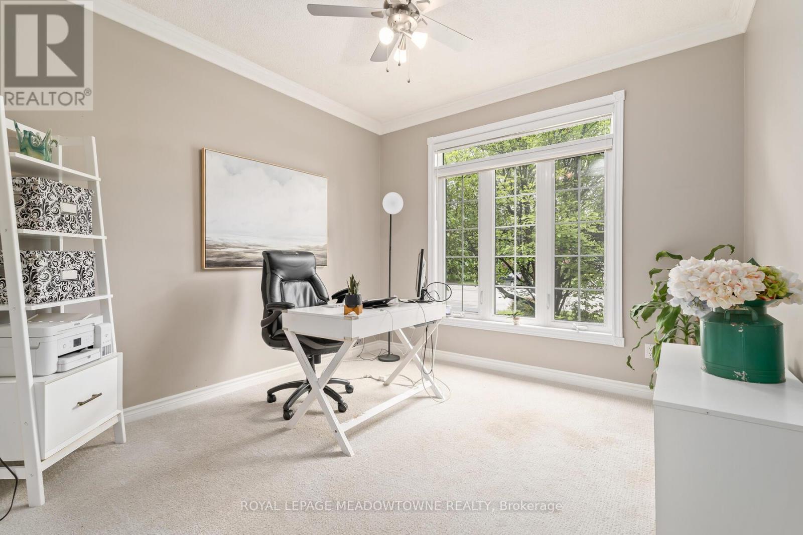 3 Thomas Court, Halton Hills, Ontario  L7G 5G7 - Photo 13 - W12360964