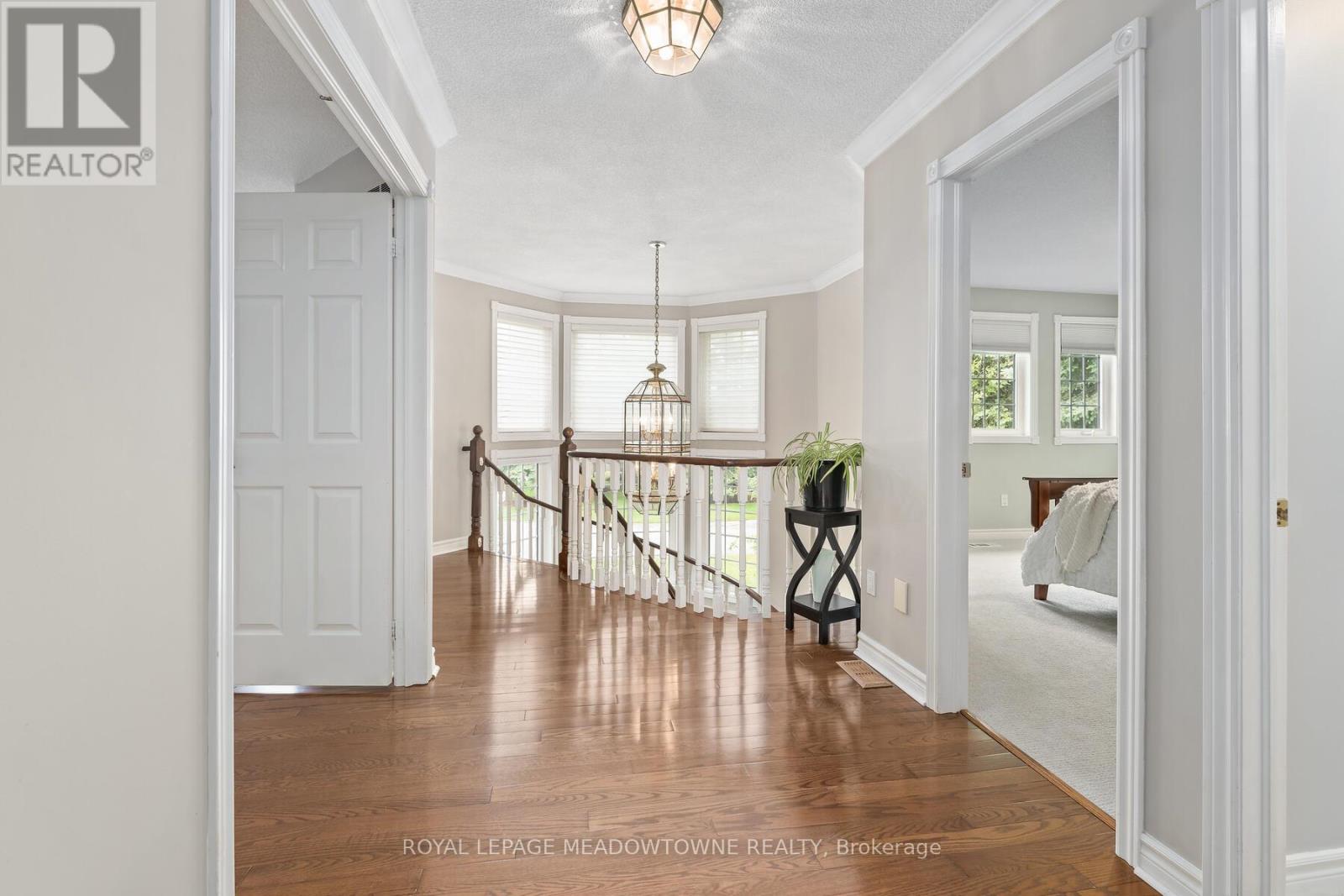 3 Thomas Court, Halton Hills, Ontario  L7G 5G7 - Photo 20 - W12360964