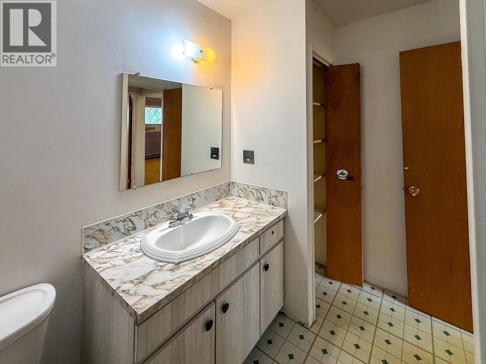 371 Mulberry Avenue, Kamloops, British Columbia  V2B 2P9 - Photo 23 - 10360182