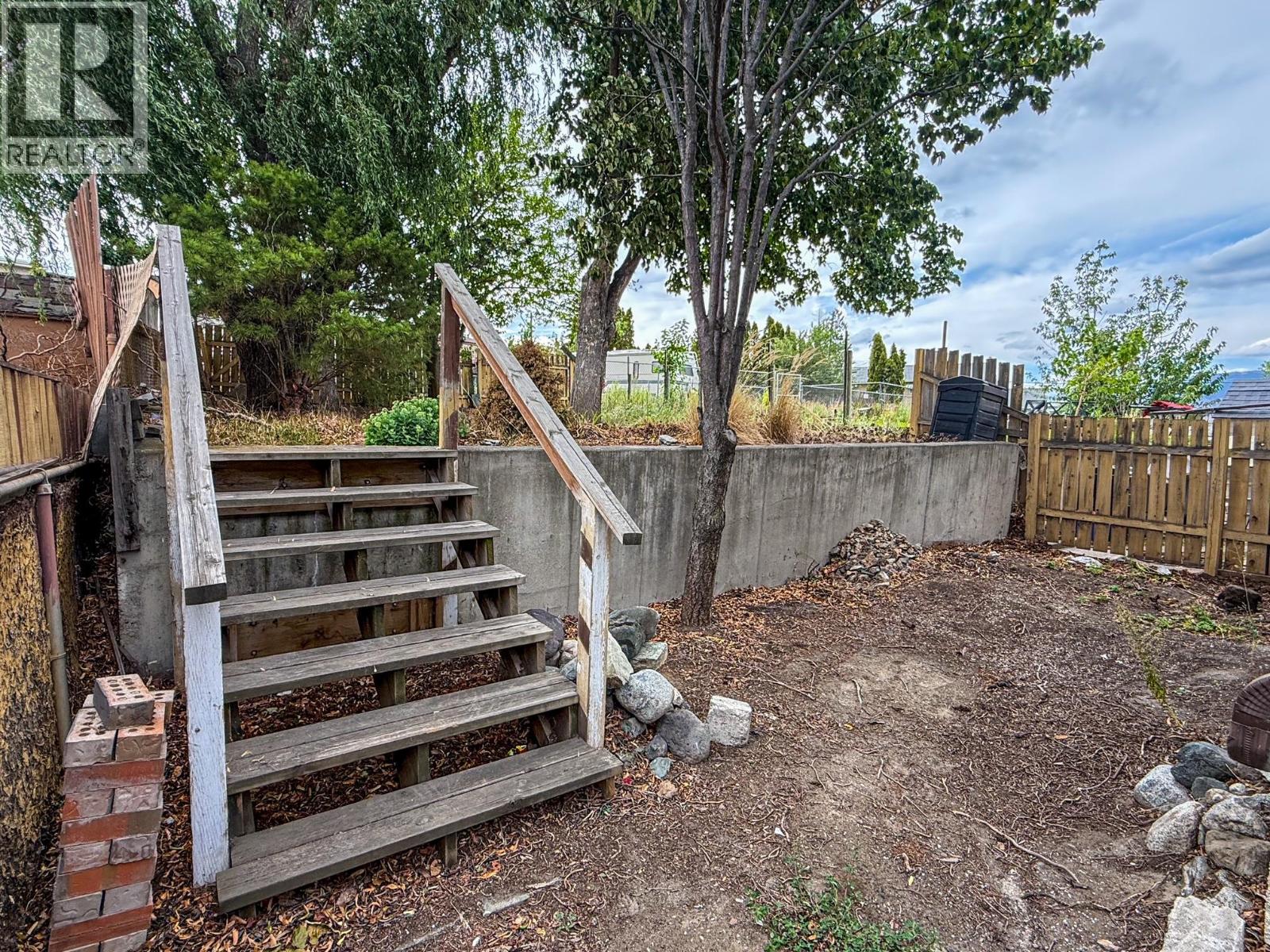371 Mulberry Avenue, Kamloops, British Columbia  V2B 2P9 - Photo 42 - 10360182