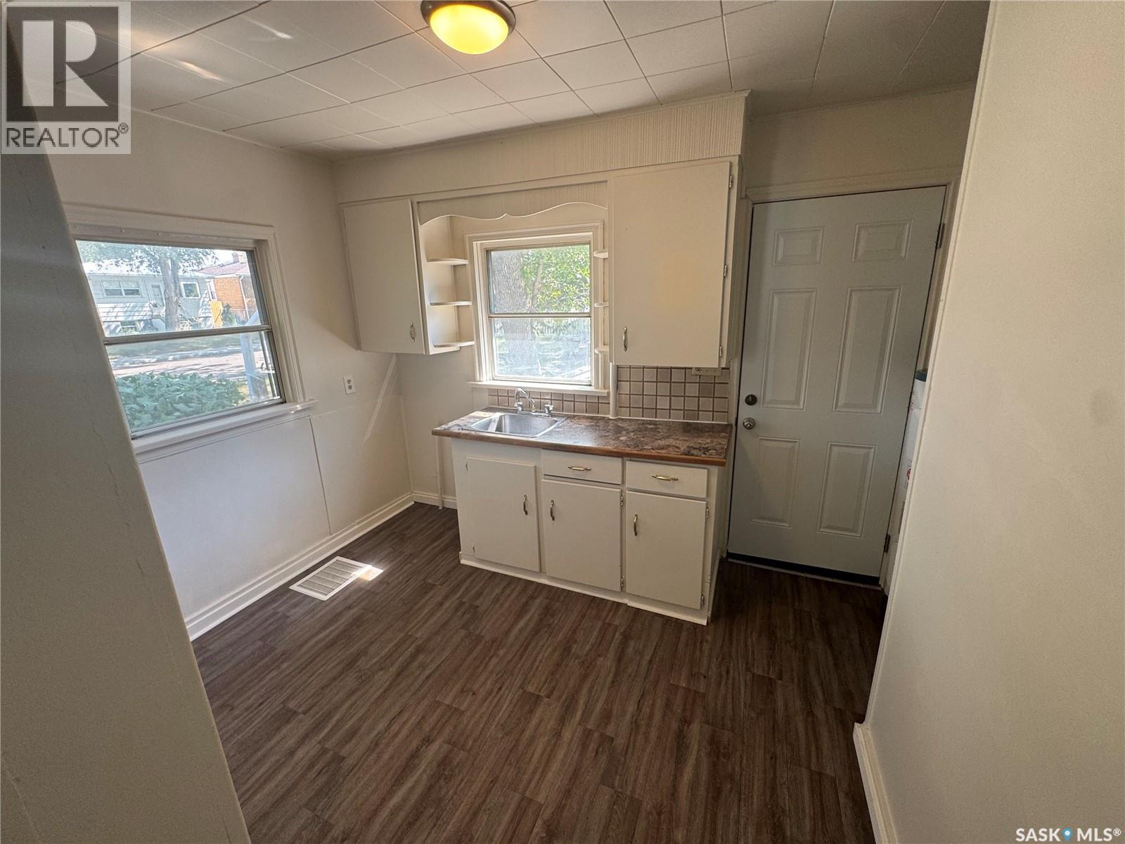 760 Argyle Street, Regina, Saskatchewan  S4T 3P6 - Photo 8 - SK016135