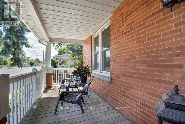 4273 Colonel Talbot Road, London South, Ontario  N6P 1A2 - Photo 2 - X12361035