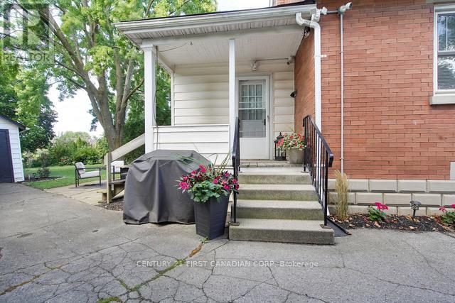 4273 Colonel Talbot Road, London South, Ontario  N6P 1A2 - Photo 26 - X12361035