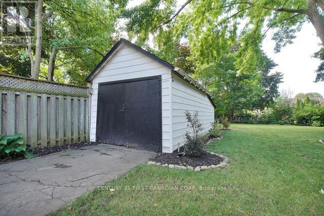 4273 Colonel Talbot Road, London South, Ontario  N6P 1A2 - Photo 28 - X12361035