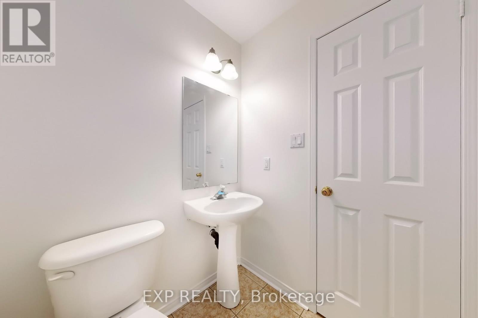 6630 Opera Glass Crescent, Mississauga, Ontario  L5W 1R8 - Photo 17 - W12360974