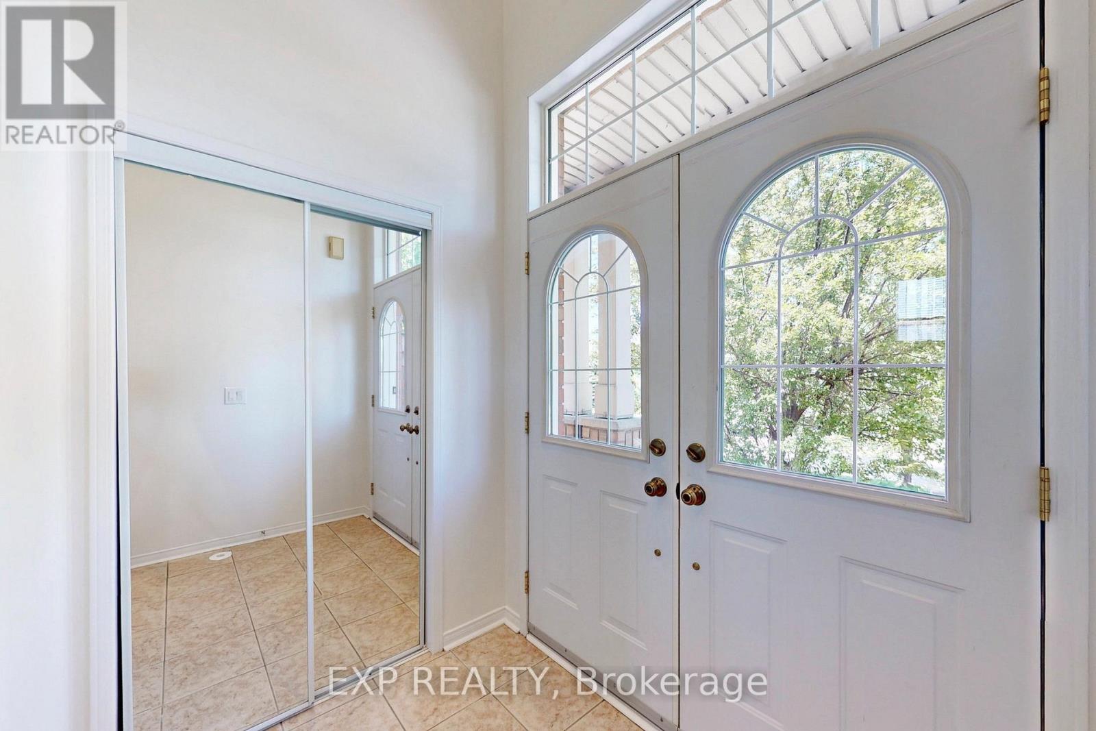 6630 Opera Glass Crescent, Mississauga, Ontario  L5W 1R8 - Photo 18 - W12360974