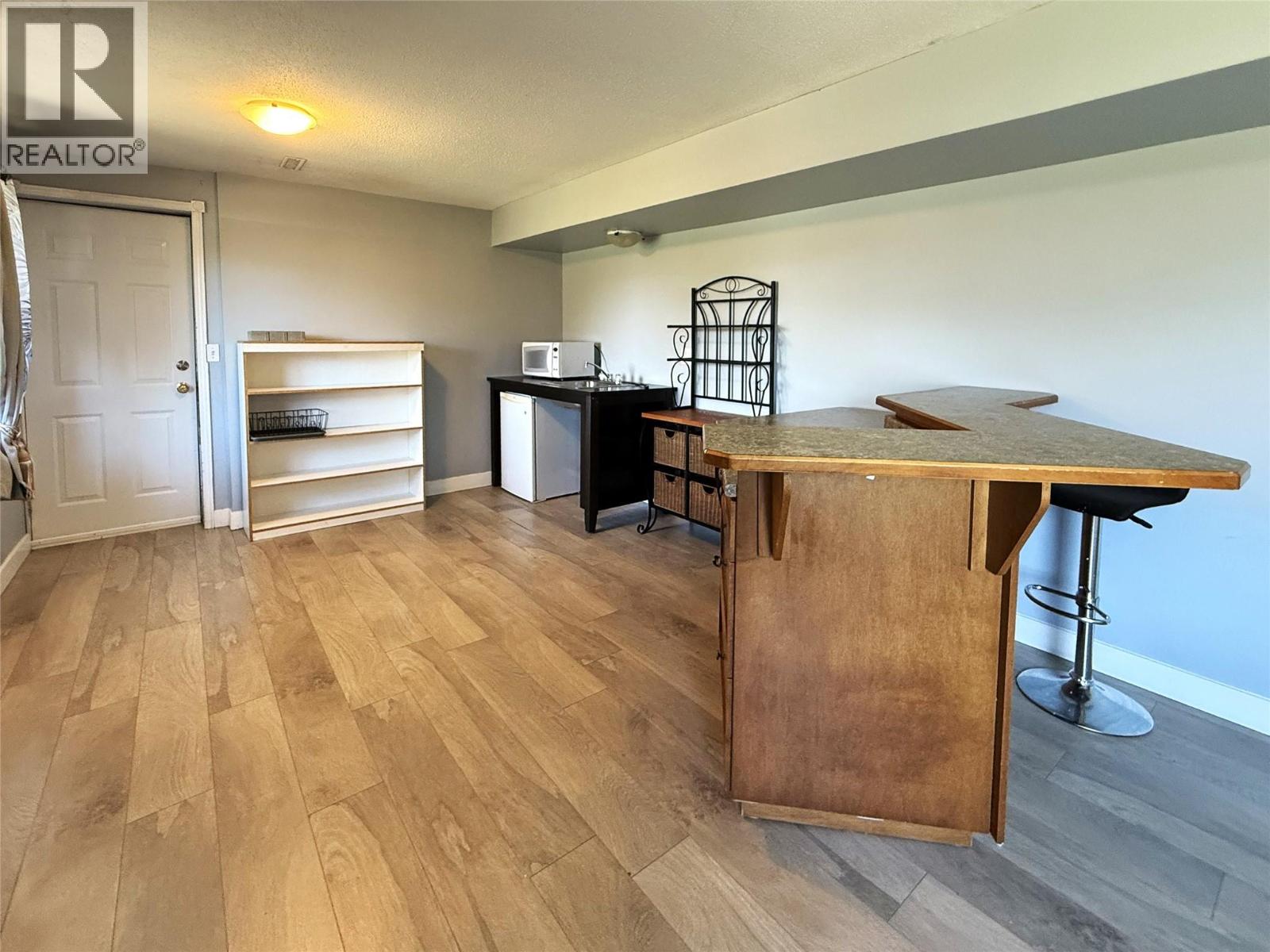 5400 Ronde Lane, Kamloops, British Columbia  V2C 5H7 - Photo 7 - 10360385