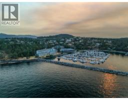 403 3555 Outrigger Rd Schooner House, Nanoose Bay, Ca